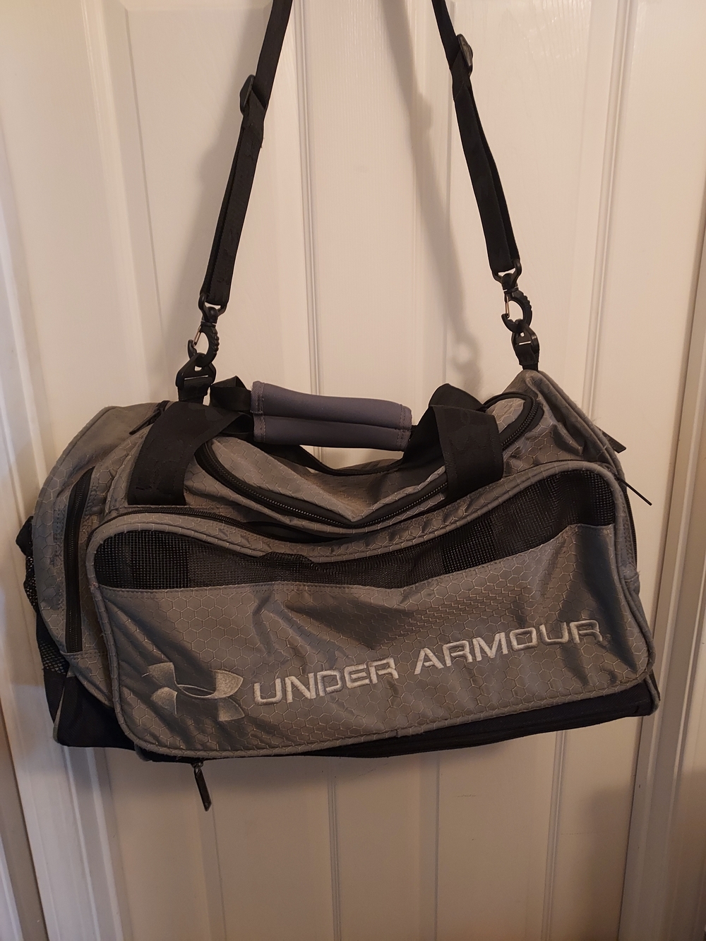 Under Armour Gray and Black Duffel Bag with Adjustable Shoulder Strap